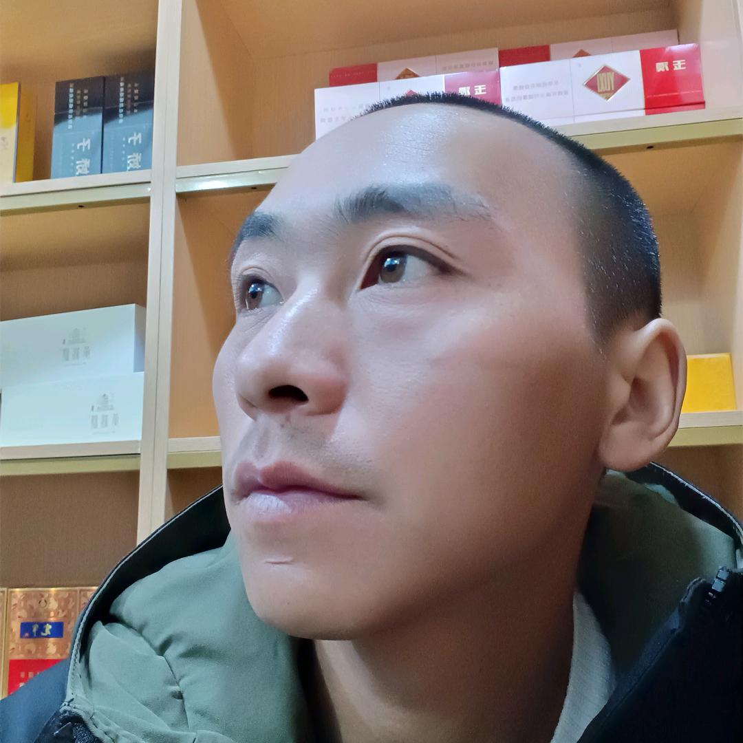 @华哥  (･1220･)