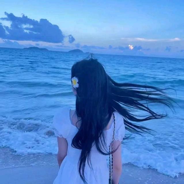 欣欣  吖
