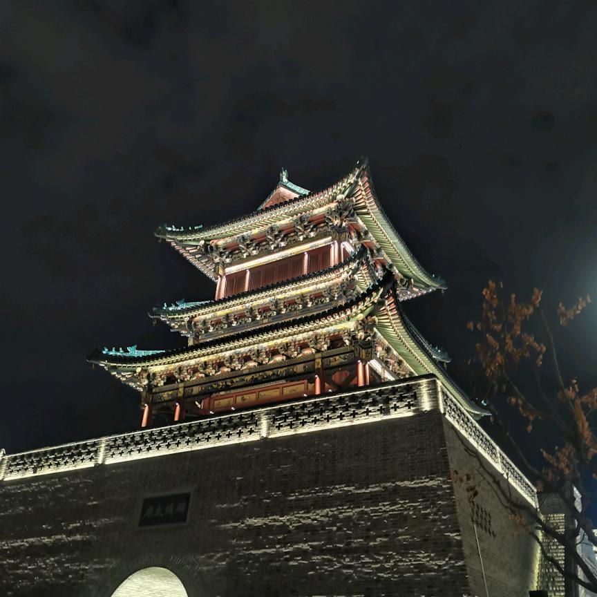 我是一只勤劳的小蜜蜂