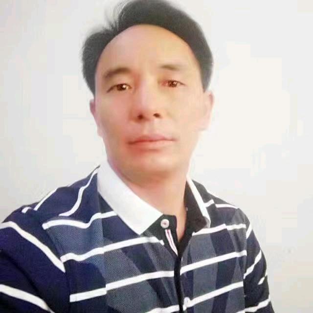 小帅哥