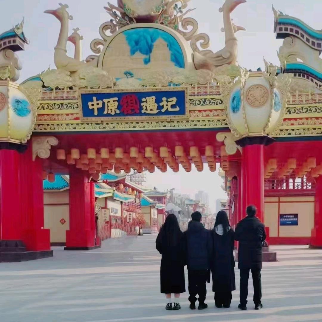 王振舞龙