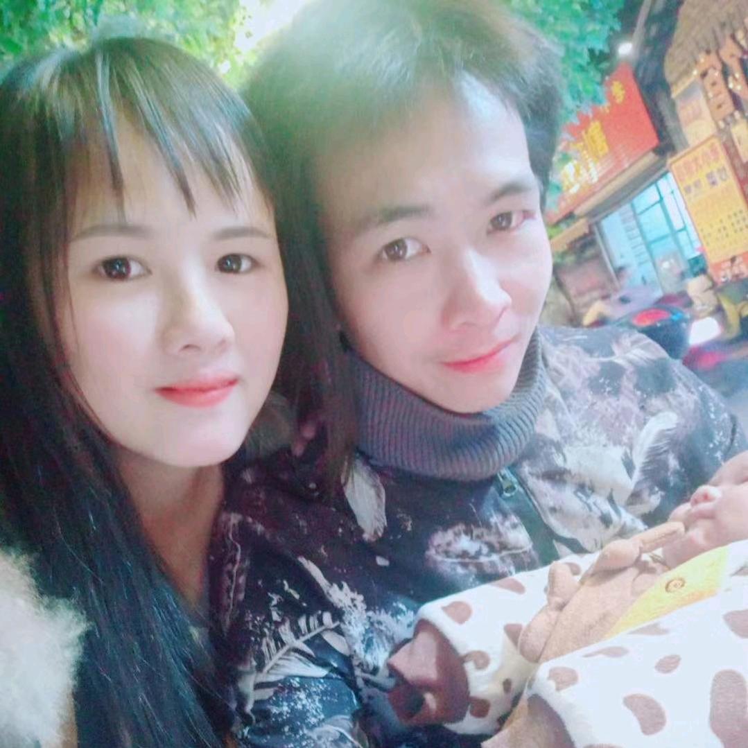秋妍呀♡