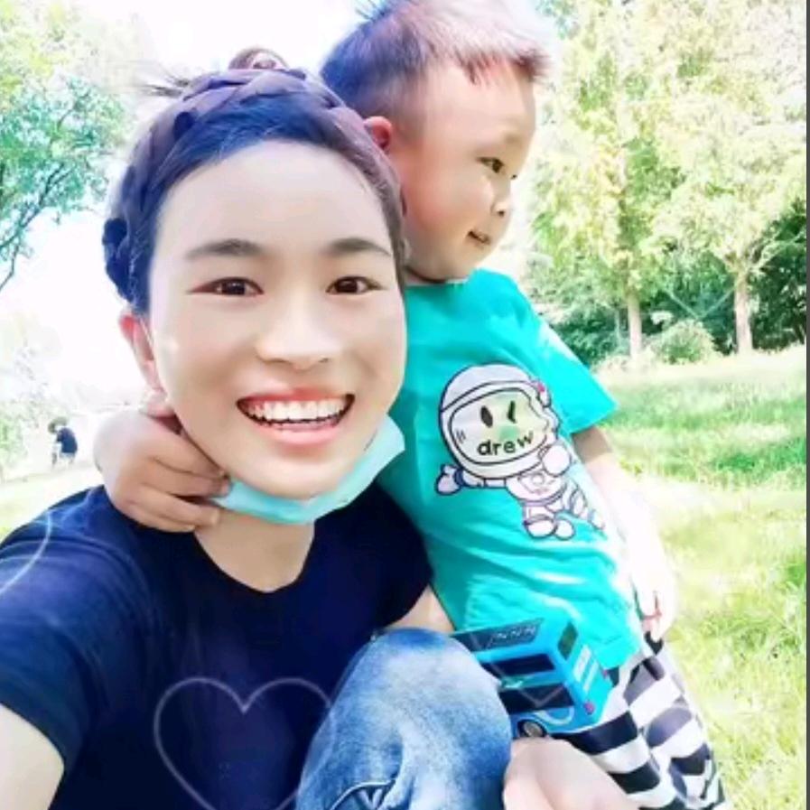 城阳区参小妹海参店每天早上9点十五直播