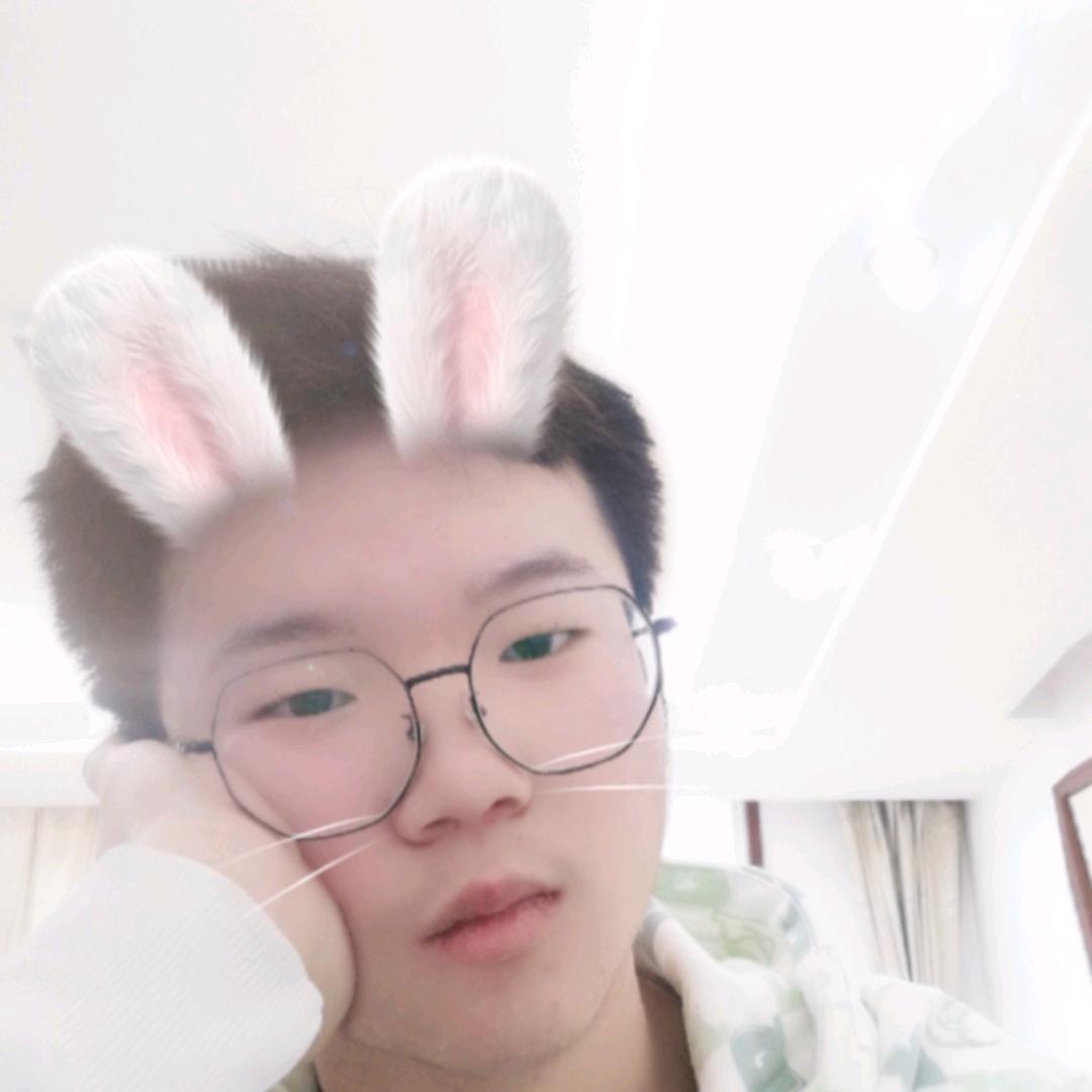 小魚🐭