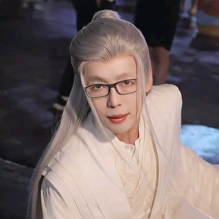 艺术人生范小平