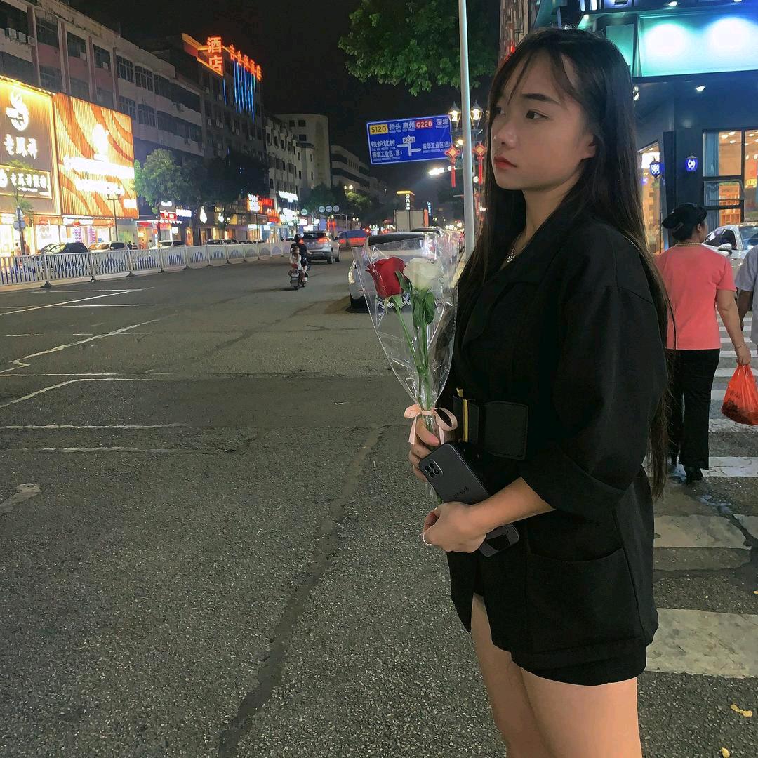 小小竹竹