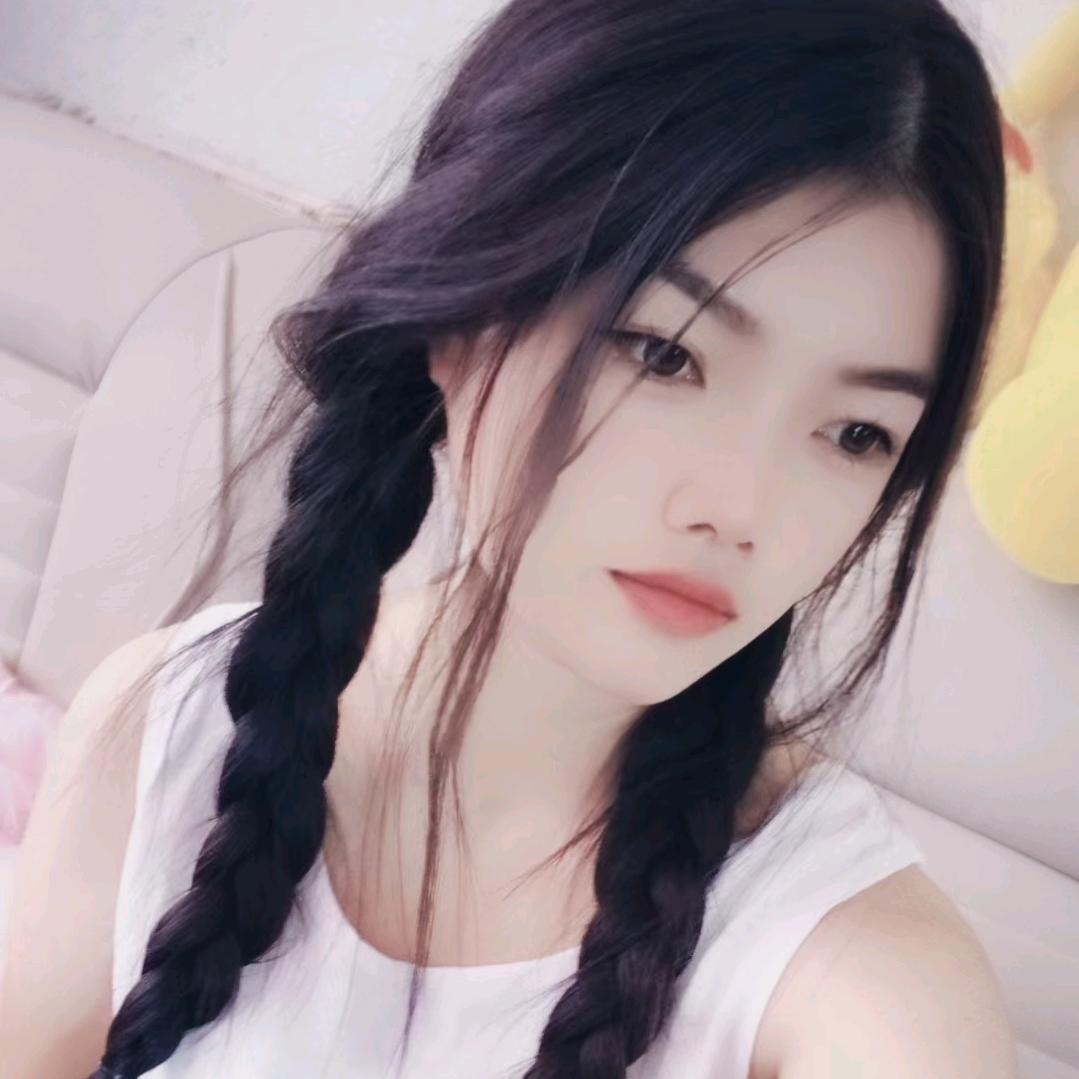 小   姐    姐