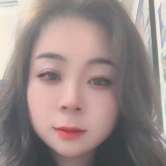 对你微笑纯属礼貌