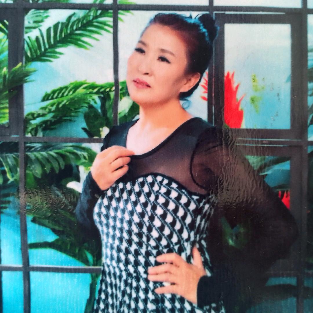 农村三姐（上午10：20开始直播）