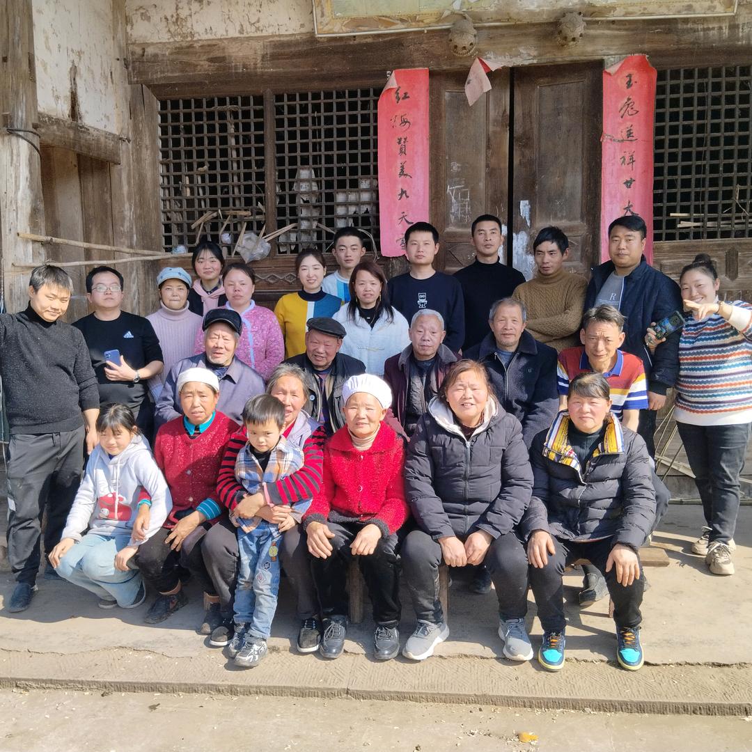 丁小平（黔货出山）