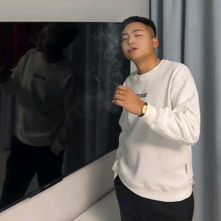 三亚租车游艇小六