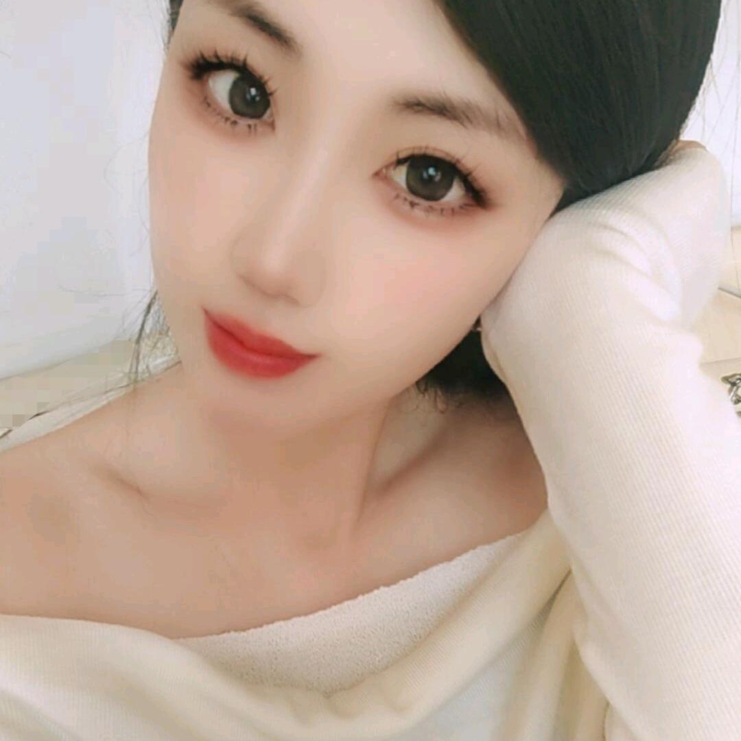 你好，我是小李姐姐