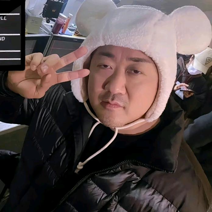 彩云之南山
