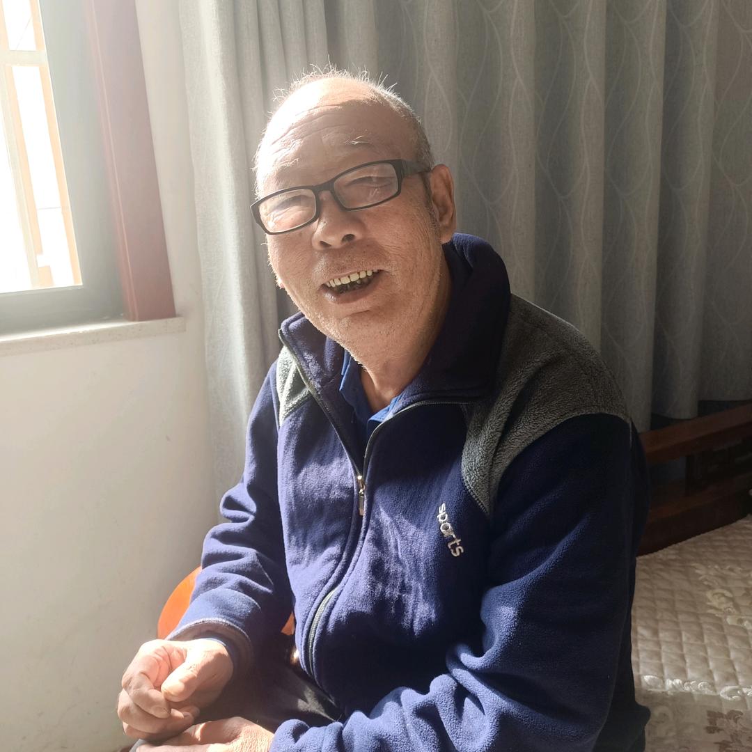 杨荣礼