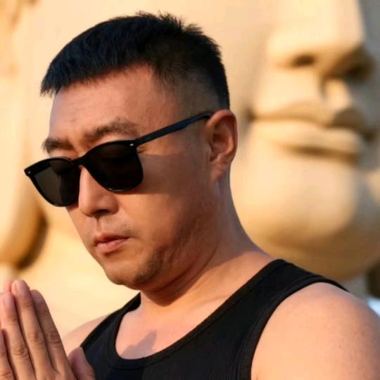 返璞归真的微笑
