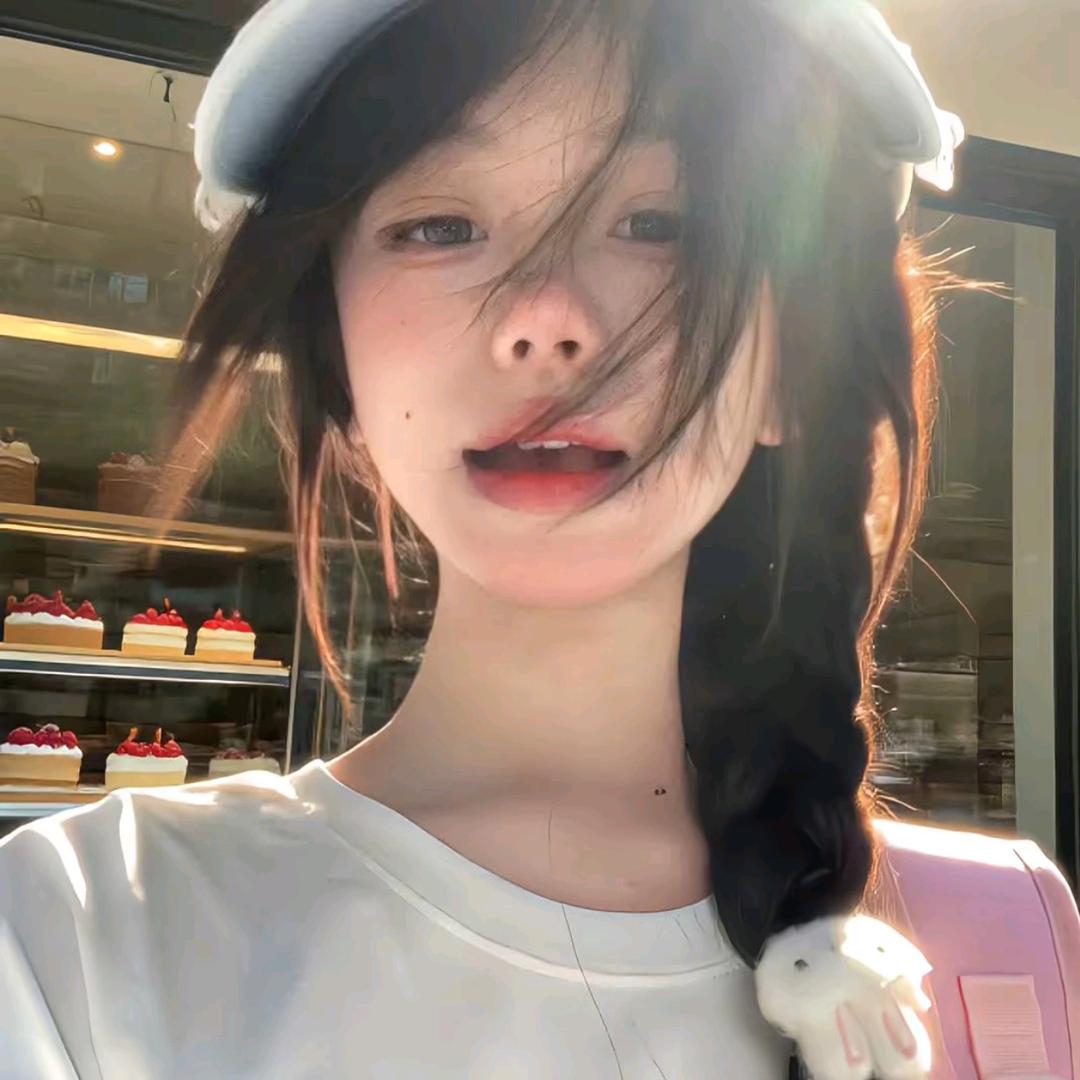 Yy怡
