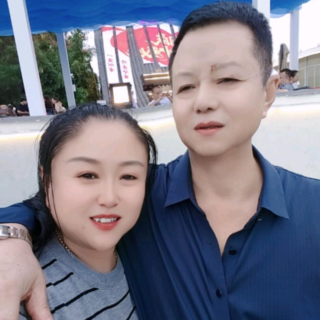 为你守候👦🏼👩🏻
