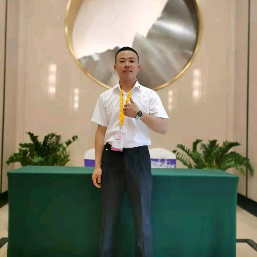 不呐呐