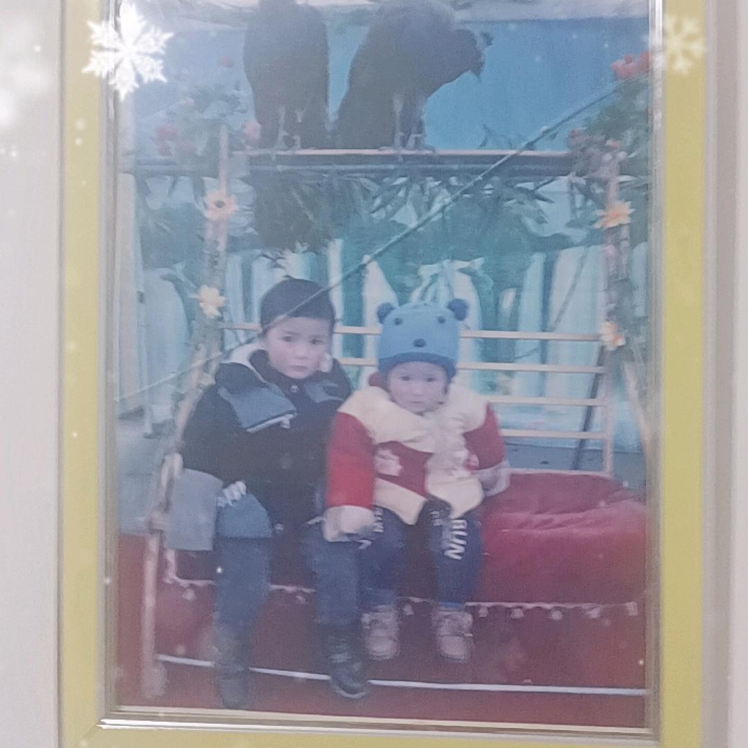 两个皮夹克