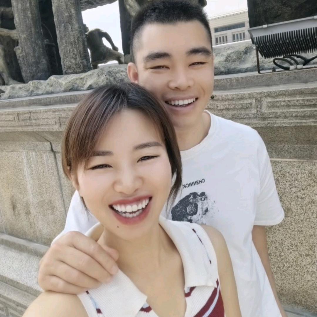 哈哈人刘君香