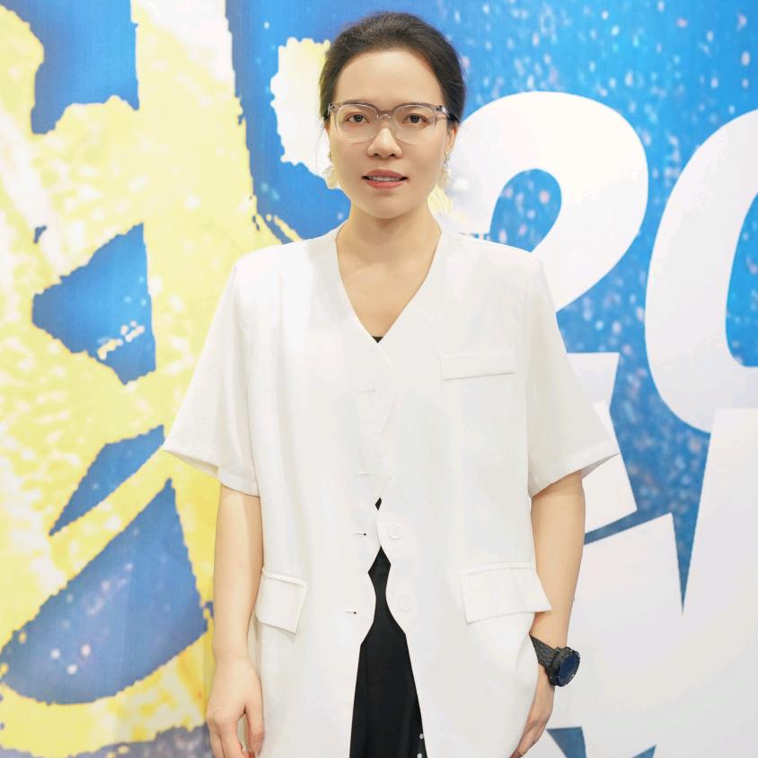 阿静～杨尚国际美学搭配师