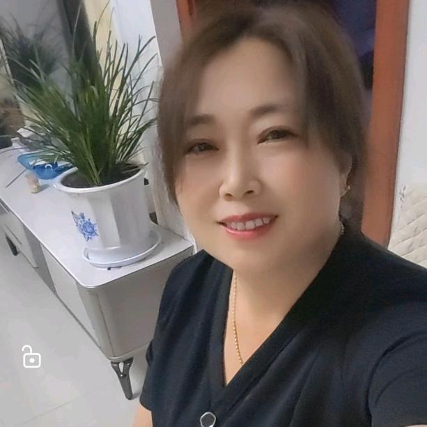 五十岁的单身阿姨