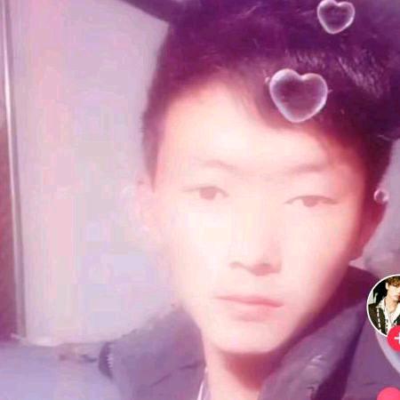 白朗，阿达娃