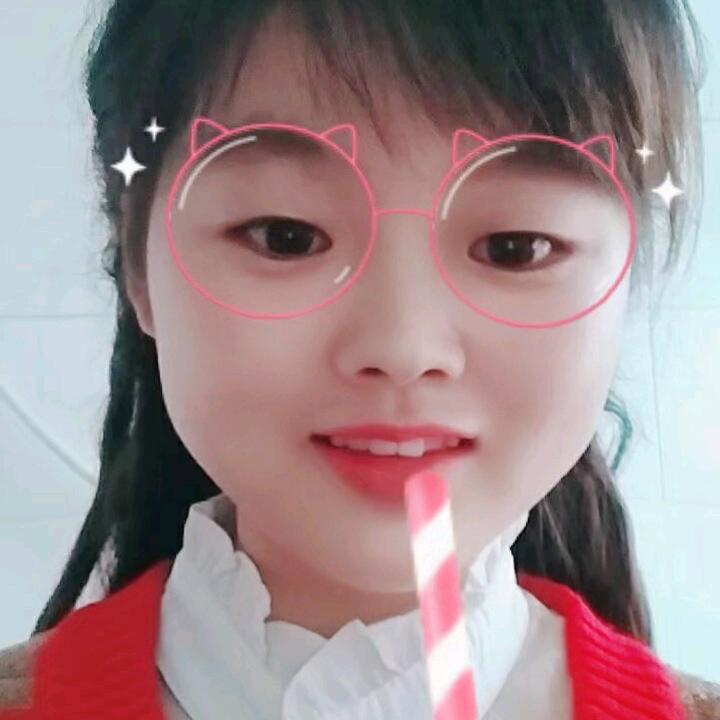 欧阳罗蝶（小英子）