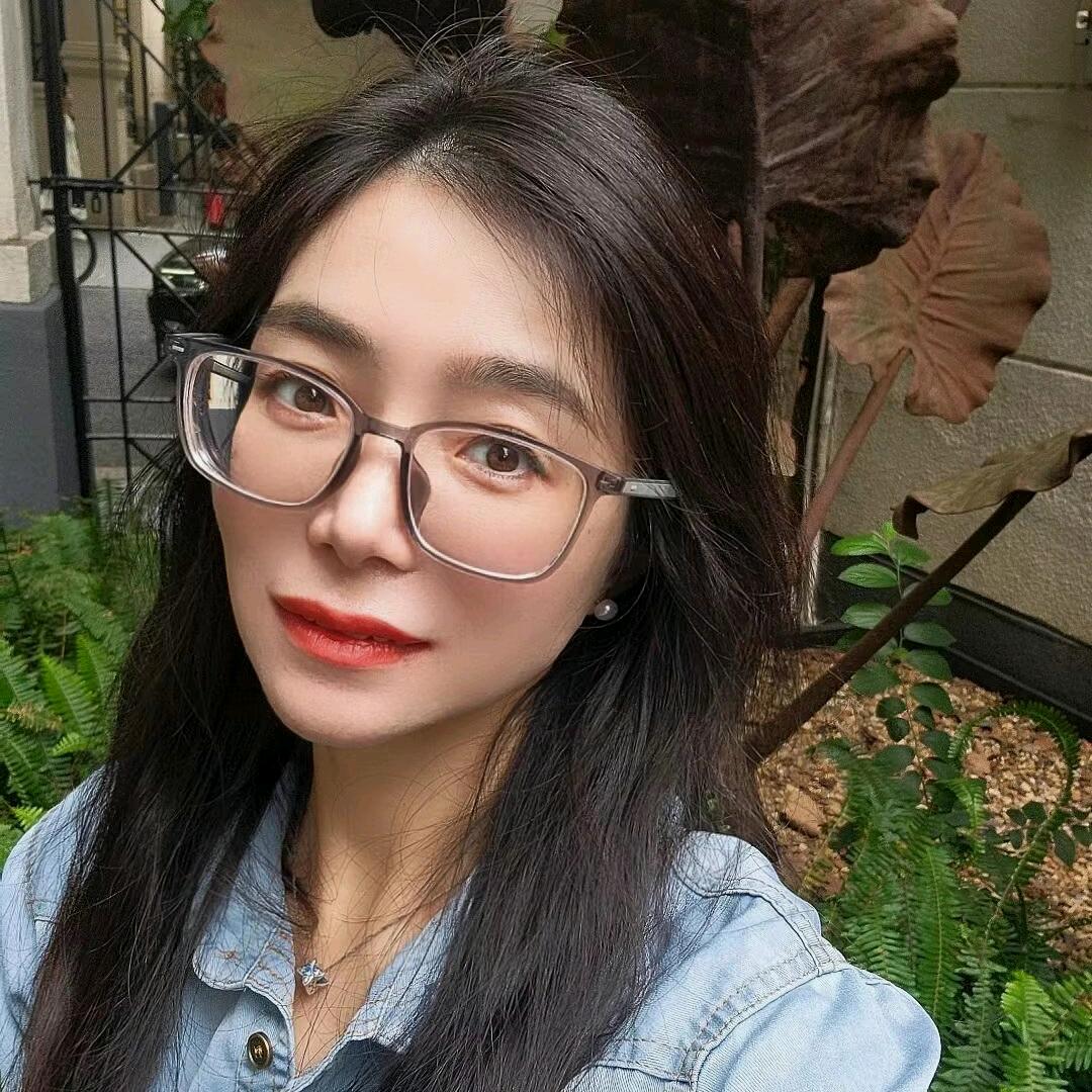 i - 玉米莉♡
