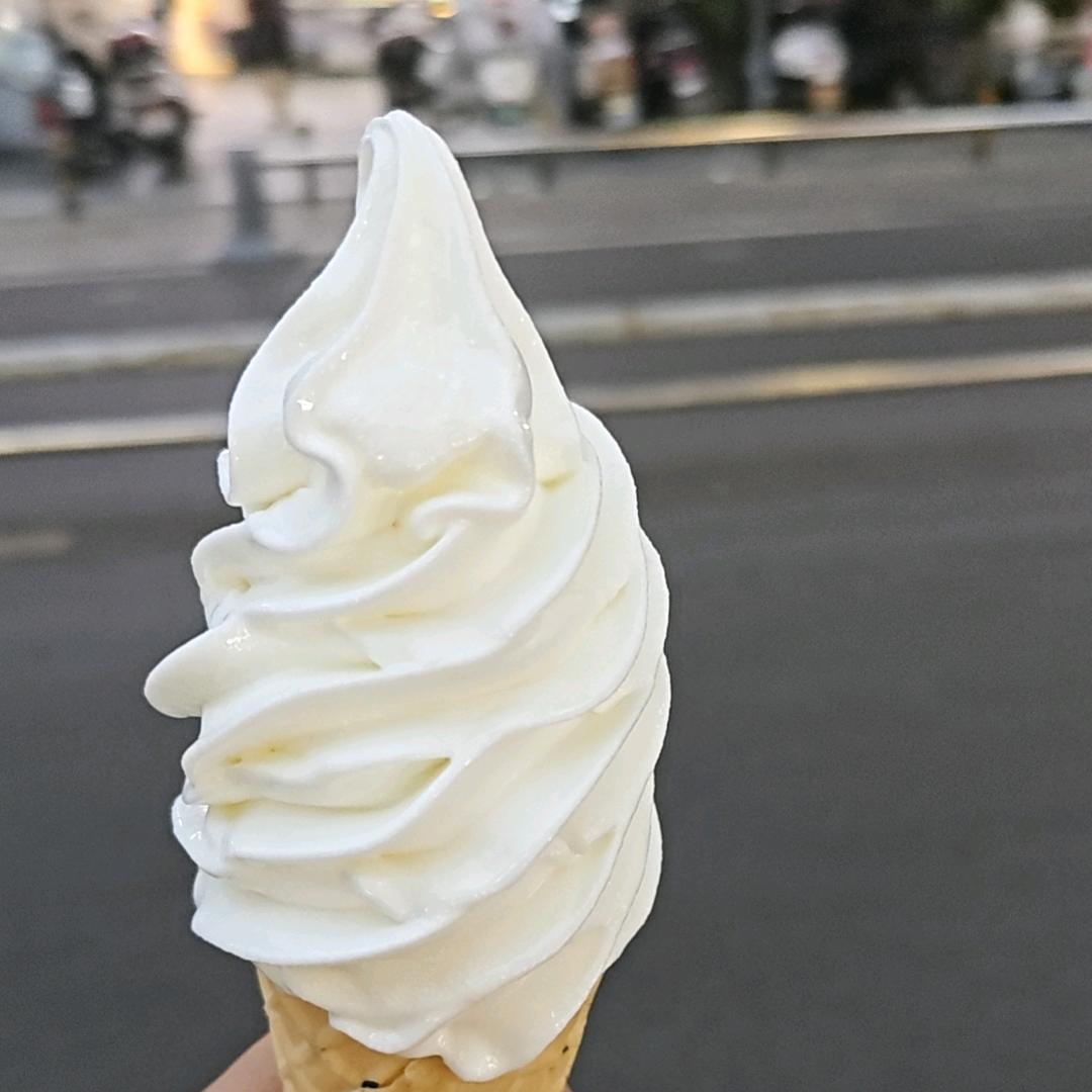 贪吃的鸟兽兽