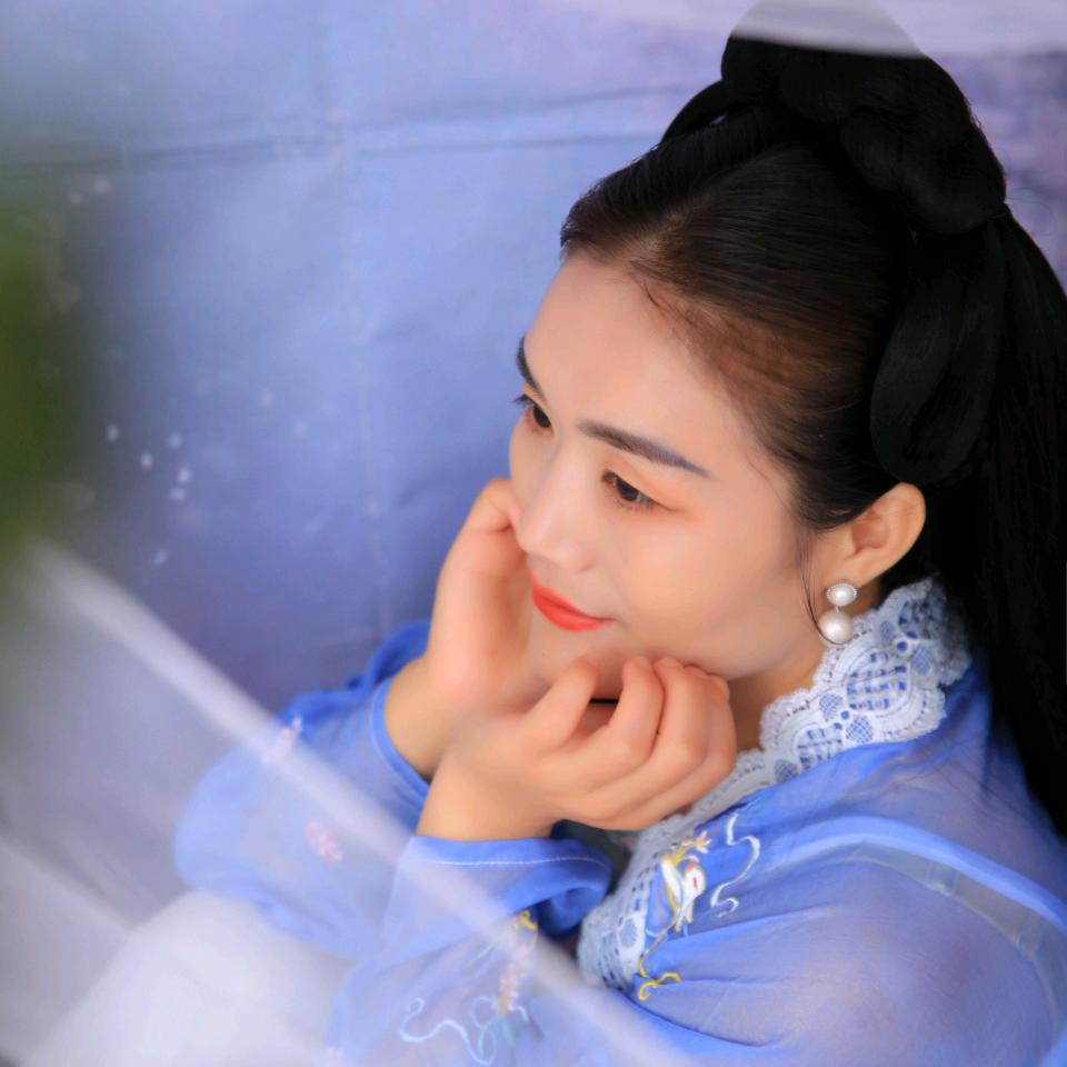 十堰姑娘在南阳