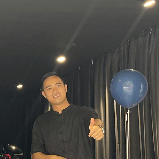 墙板驿哥