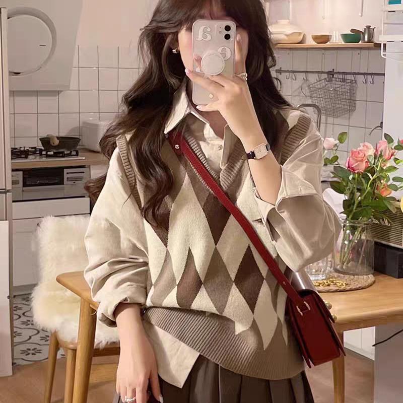 伊人依旧女装店