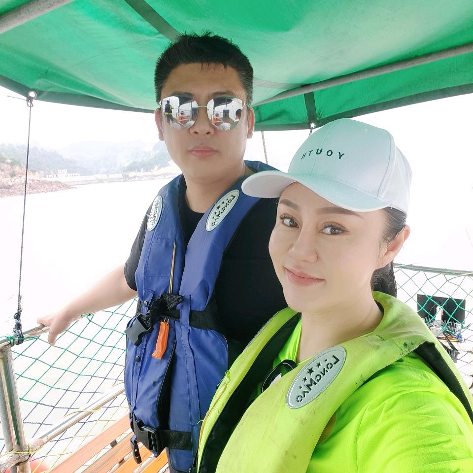 天天东北小烧烤官方号