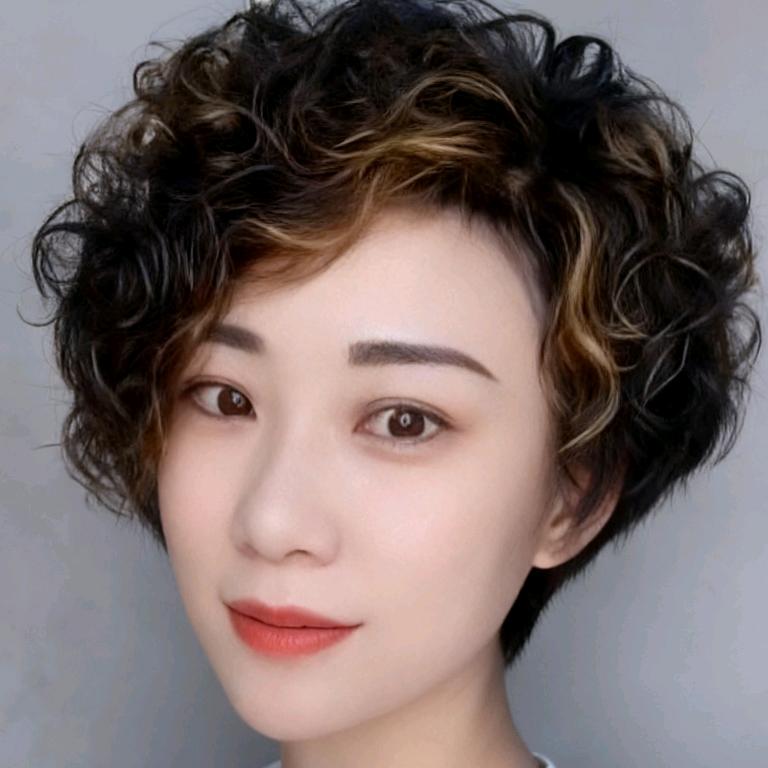 时尚造型