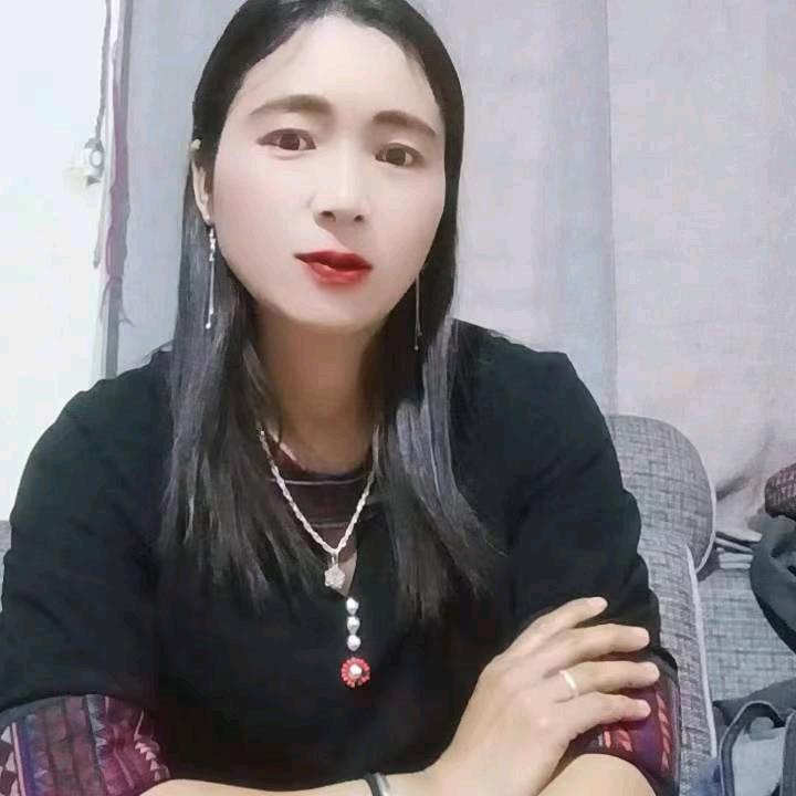 布灯然