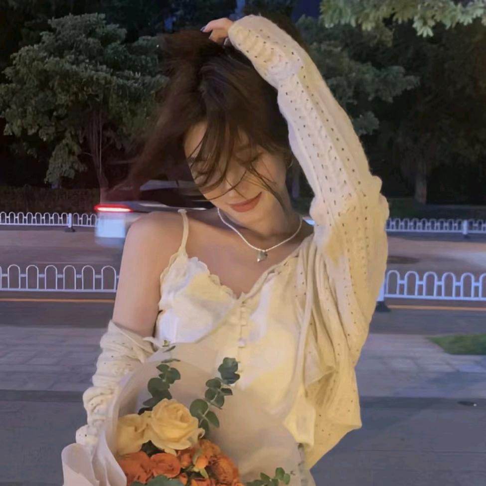 你头发乱了喔！