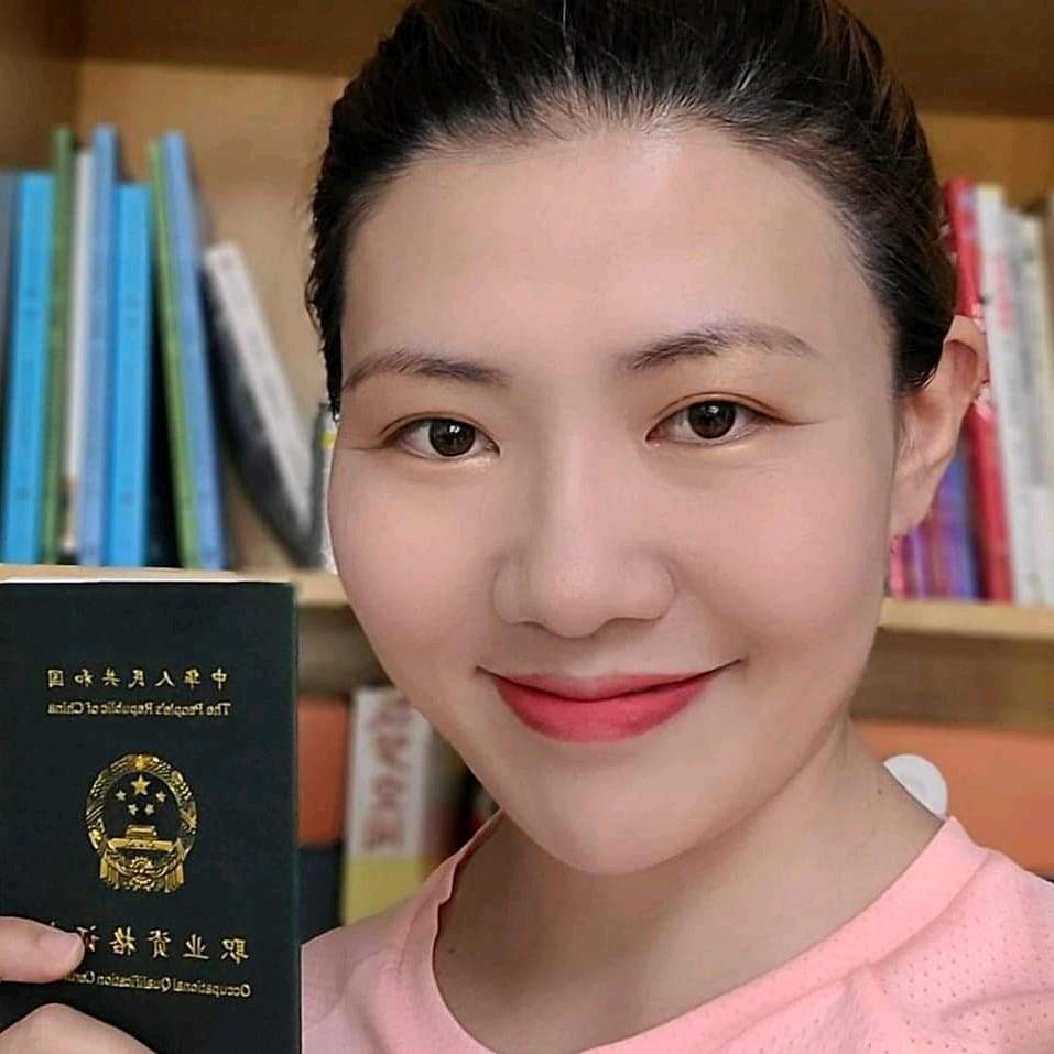 美人鱼游泳 刘教练