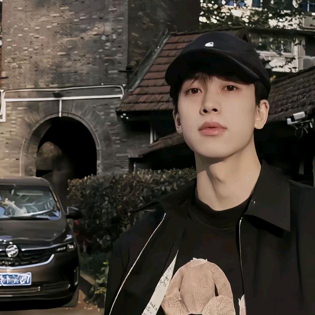 扶老蟑螂过马路被屎壳郎无证驾屎撞飞九十米