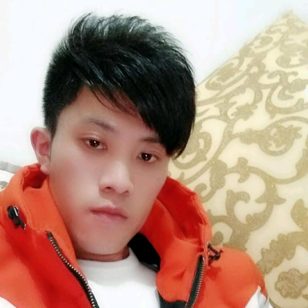 单身小伙子