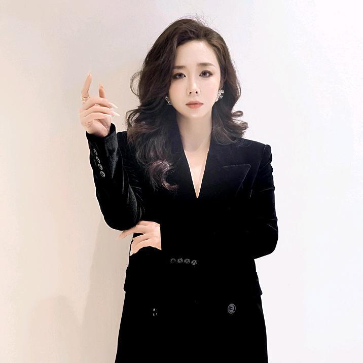 娇火魅力Tina