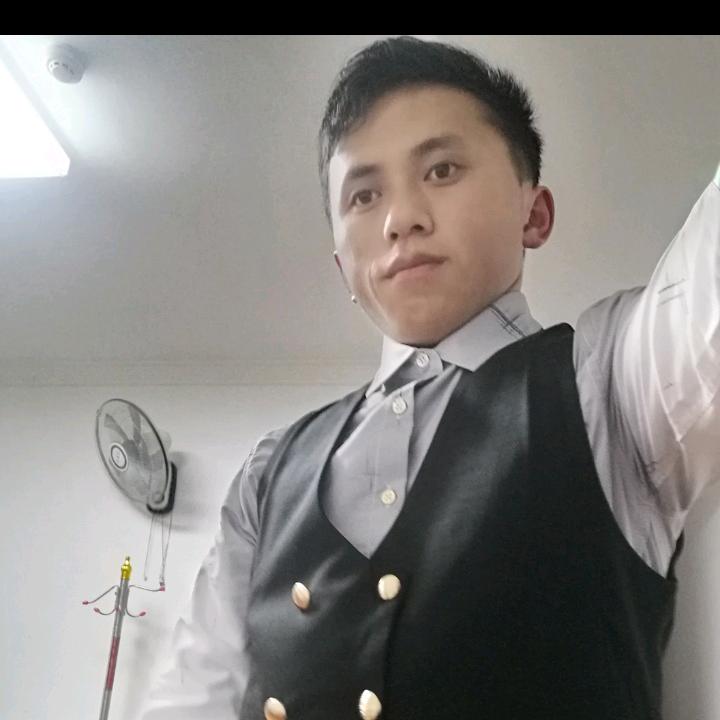 王明海很可爱⊙ω⊙