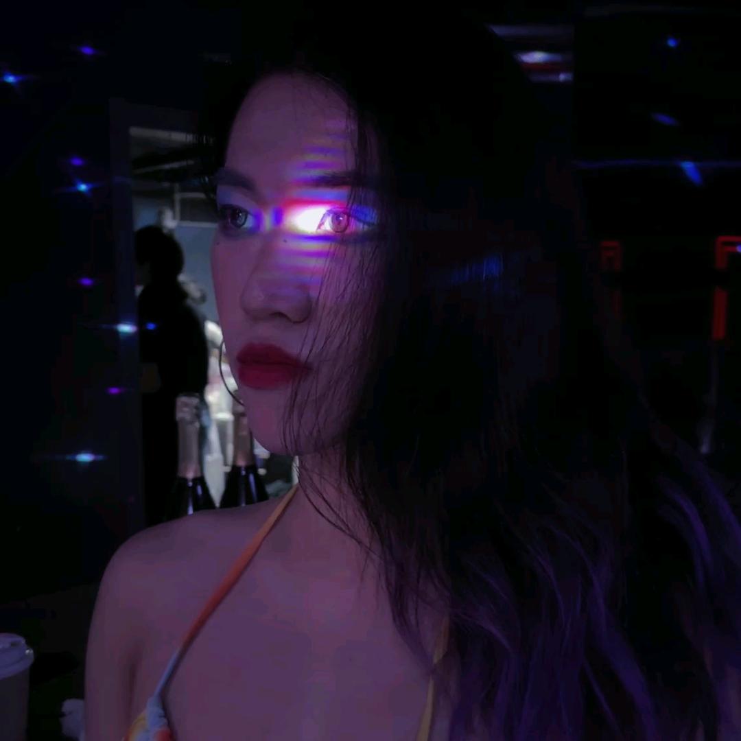 头等佳丽