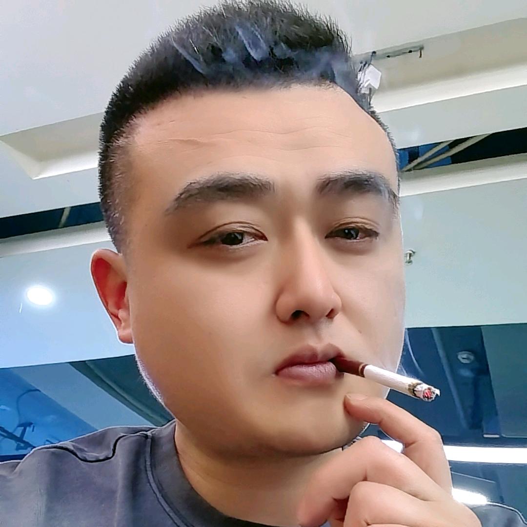 偷偷一A-one台球俱乐部