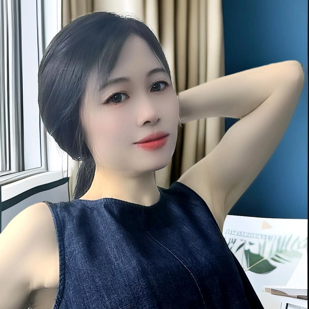 霖诚鞋服