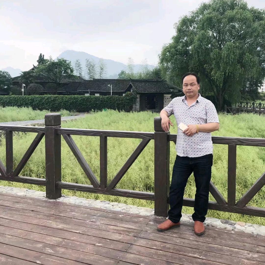 隆回县欧阳二手车行