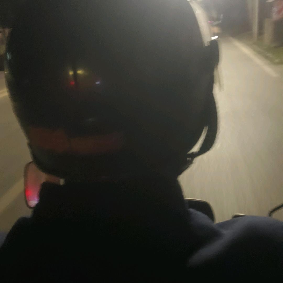 蒋朋
