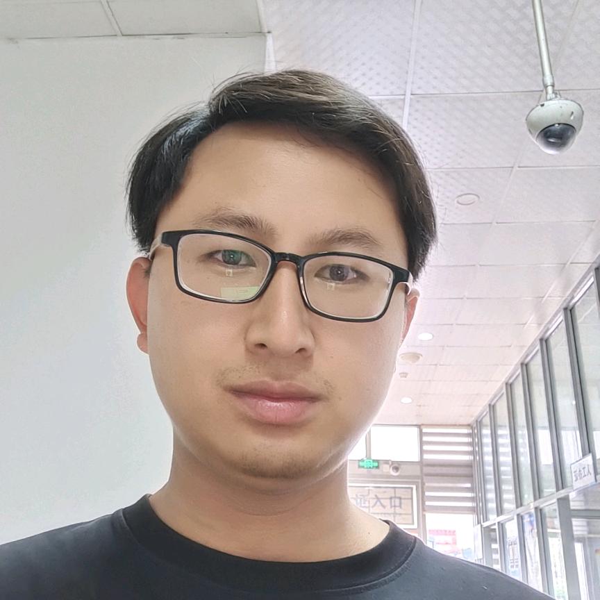 在城市讨生活的农村人（以车为家）