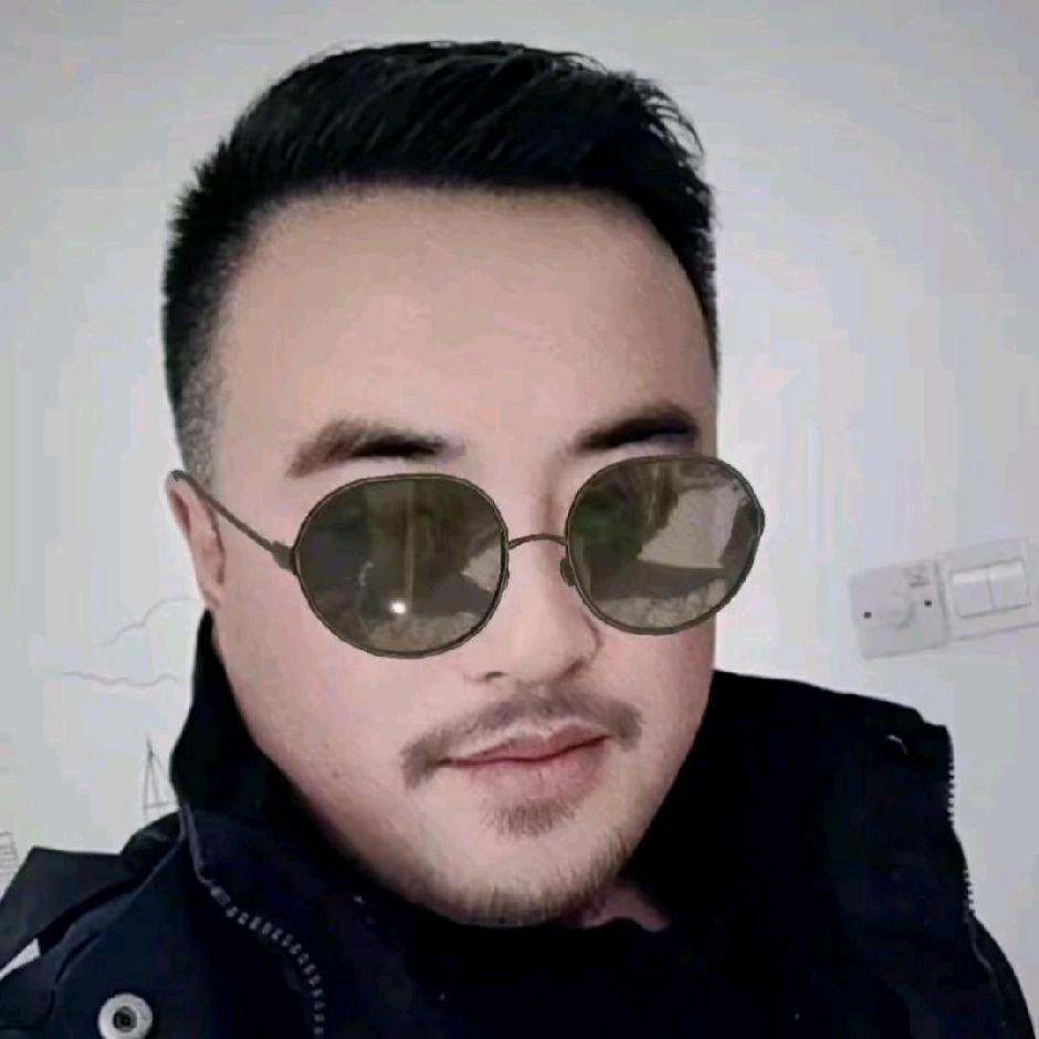 中。哈萨克斯坦，俄罗斯。冷藏，专线。