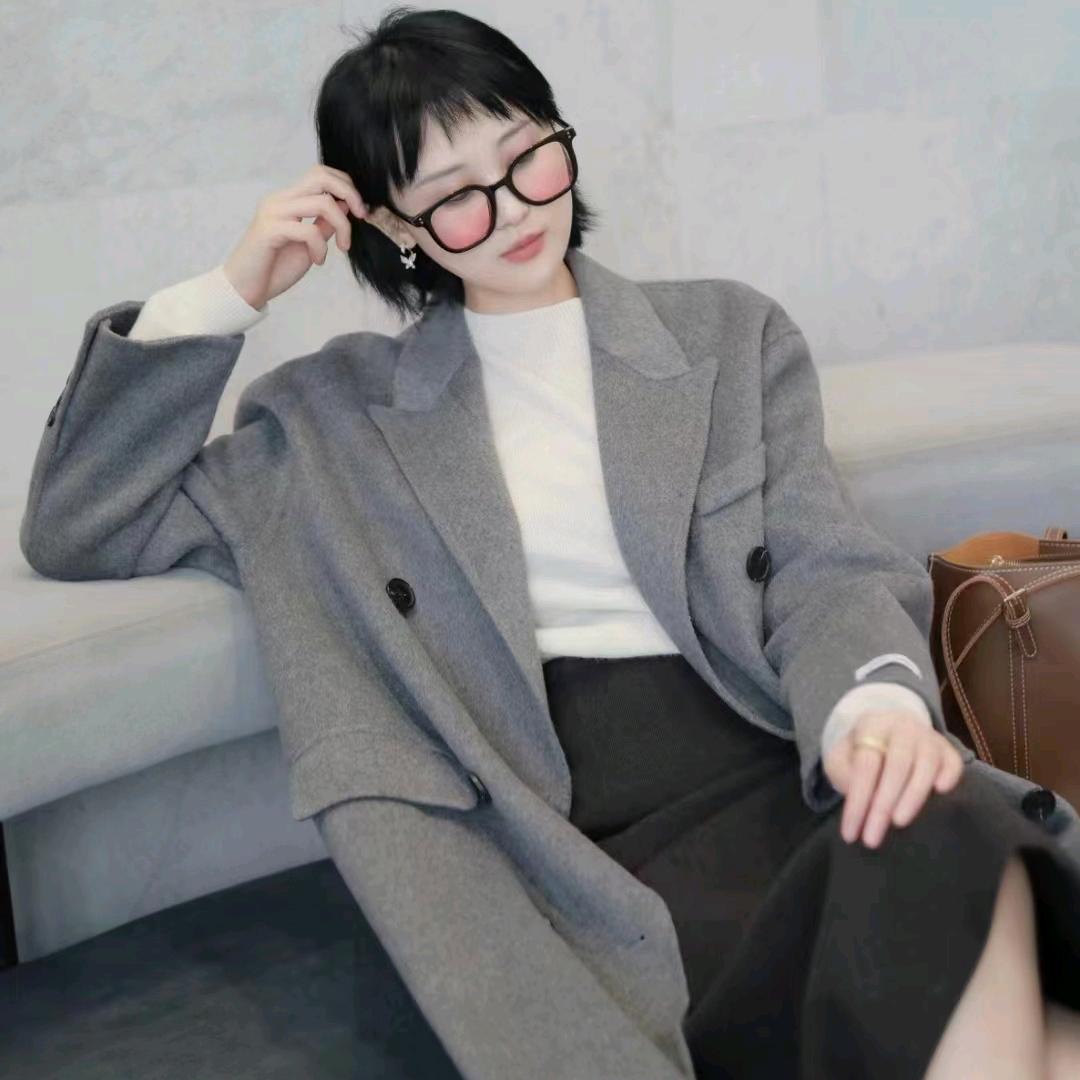 七月年年暴富吖